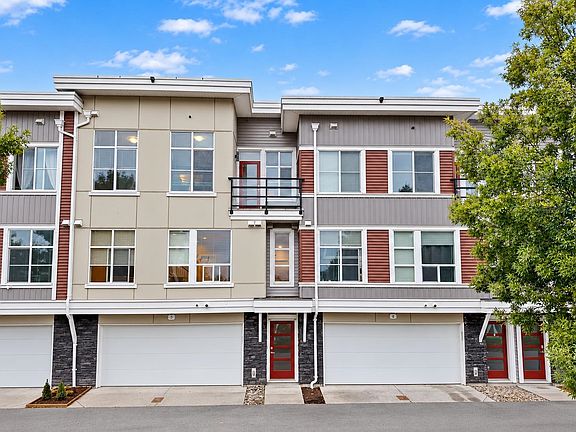 3rd image of 8466 Midtown Way #3