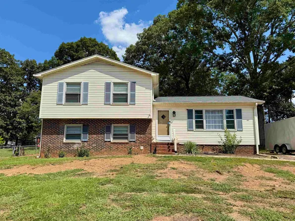 313 Alder Dr, Simpsonville, SC 29680