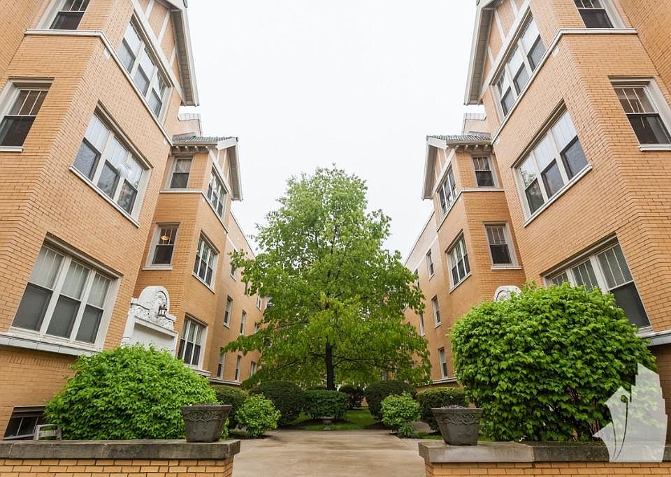 1st image of 3139 W Palmer Blvd #G5