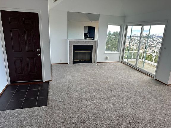 4th image of 420 Pointe Pacific Dr #1