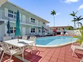 4658 Bougainvilla Dr