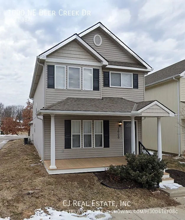 3 bed, 2.5 bath, $1,625 — Photo 1