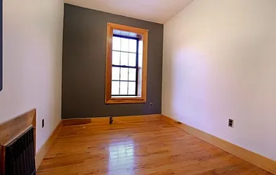 Rented by Empire Deeds LLC 