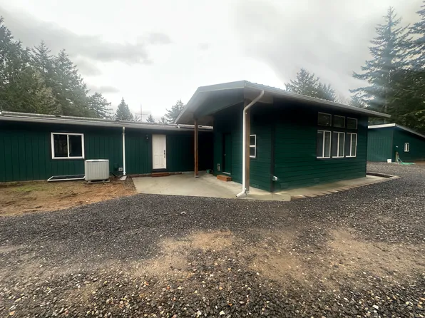 4102 180th Pl, Long Beach, WA 98631