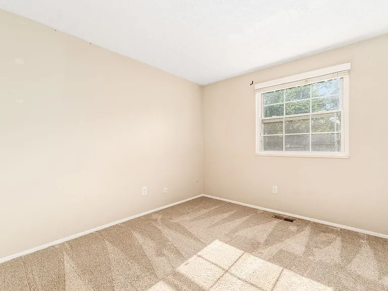 6501 Woodthrush Dr — Photo 17