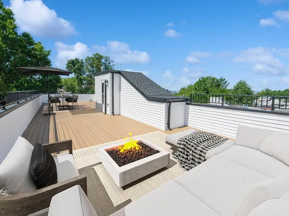 203 Hutton St Unit 2, Jersey City, NJ 07307