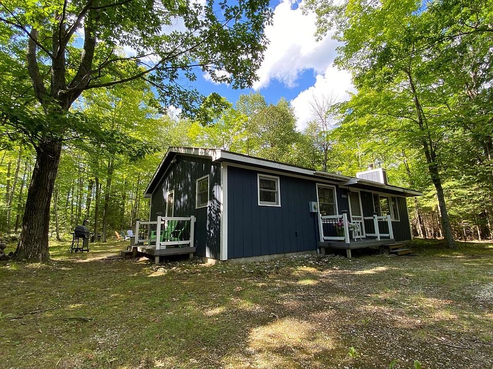 1st image of 16922 Renwick Cir E