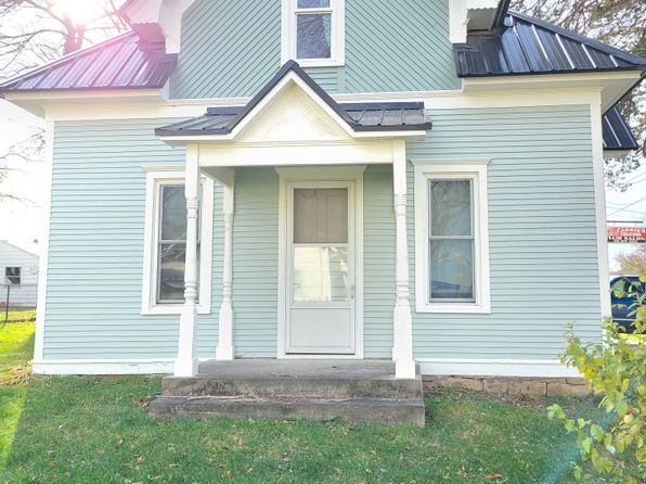 108 Rose Ave SE