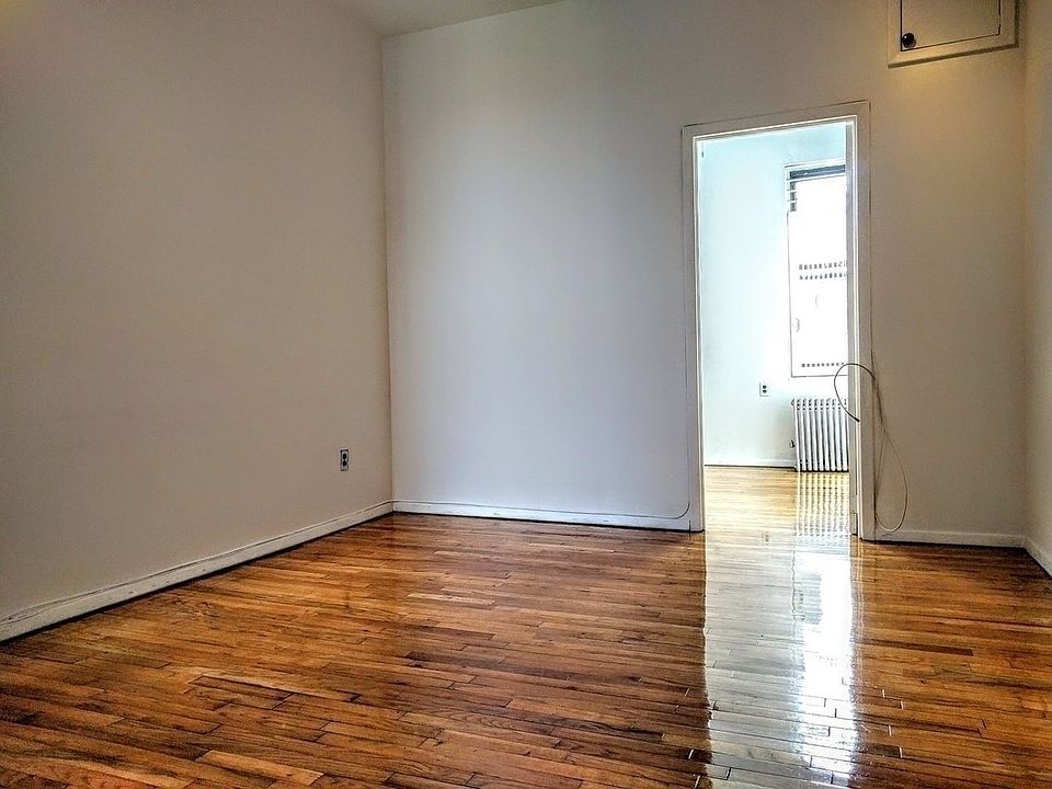1st image of 214 E 10th St #21A