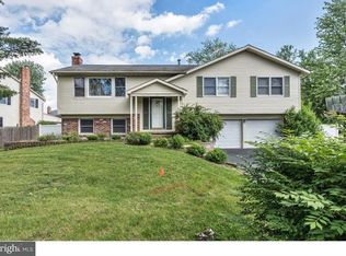 718 Chatham Rd, Somerdale, NJ 08083