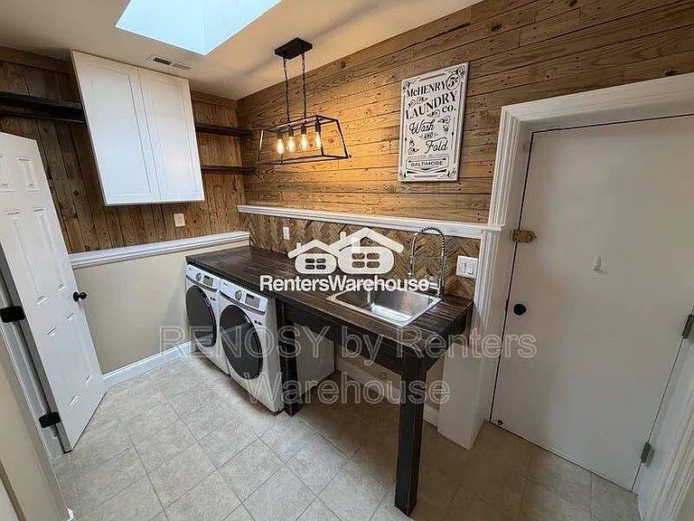 1514 McHenry St — Photo 8
