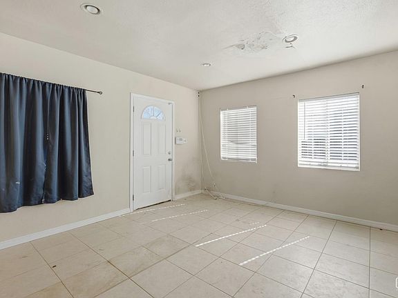 5th image of 15616 K St