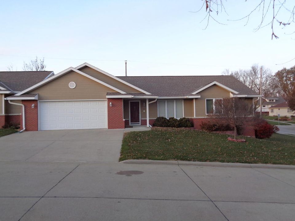 1st image of 707 Saint Lawrence Dr