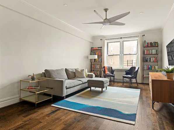 73-12 35th Ave #C52, Queens, NY 11372