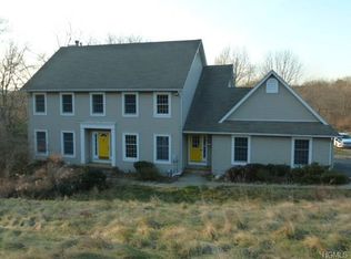 15 Emily Ct, Warwick, NY 10990