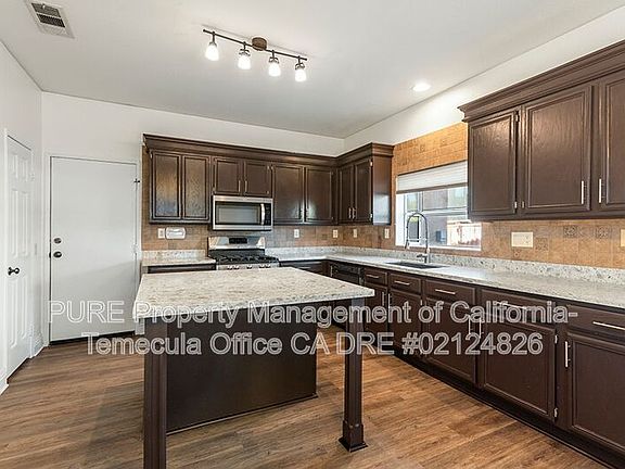 4th image of 26253 Lawrence Union Dr
