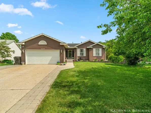 1127 Mulligan Ct SW, Wyoming, MI 49509