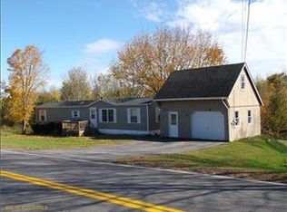 152 Ripley Rd, Dexter, ME 04930