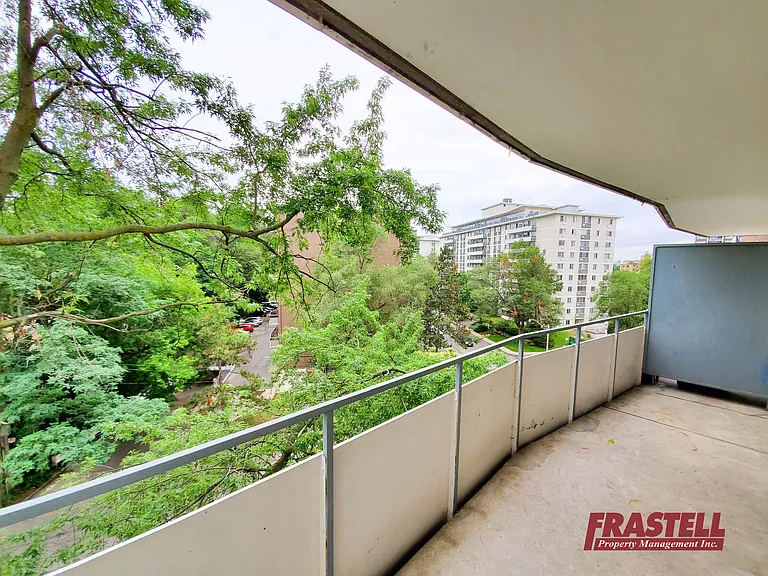 21 Mayfair Ave — Photo 20