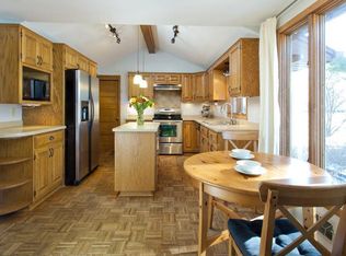 8012 26th St W, Saint Louis Park, MN 55426