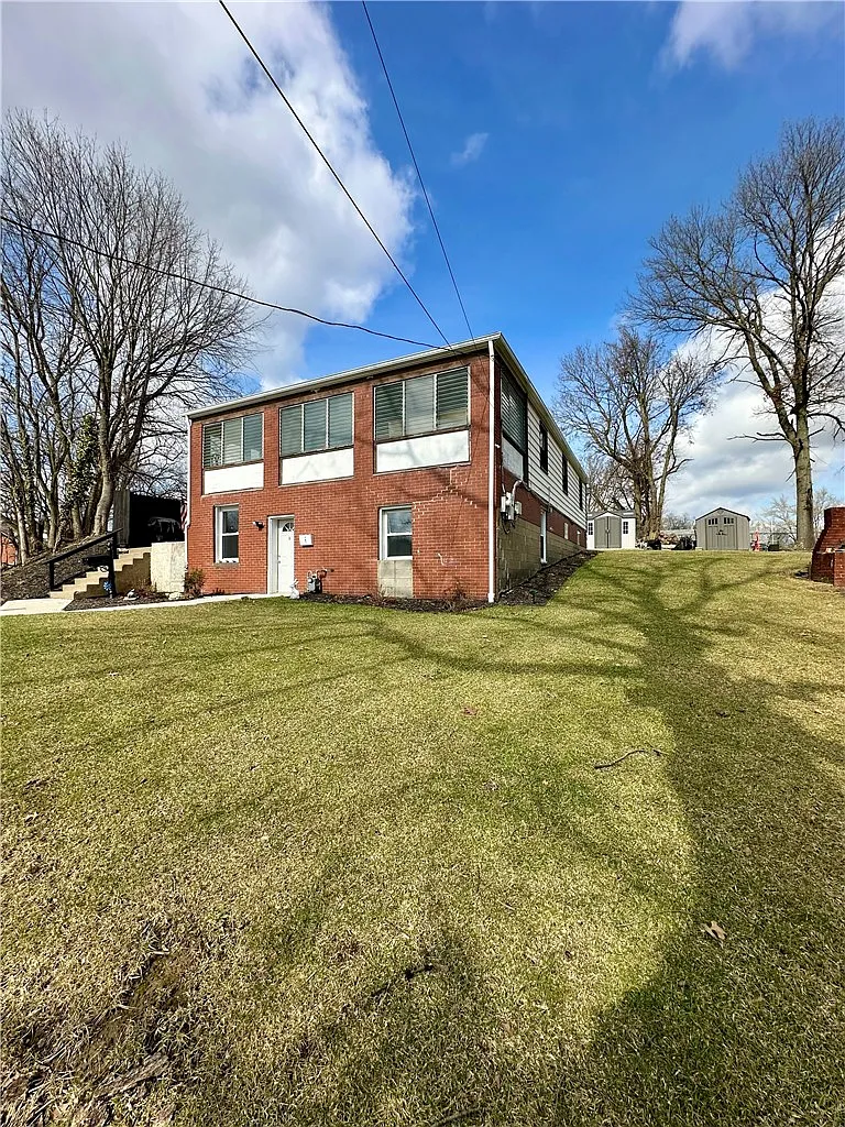 3 bed, $1,575 — Photo 1
