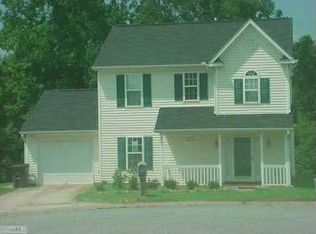 475 Braeburn Dr, Winston Salem, NC 27127