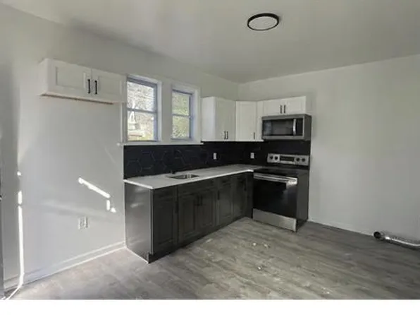 1132 W 8th St, Chester, PA 19013