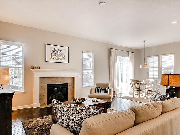 5th image of 4545 S Monaco St Unit 321