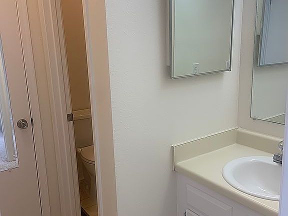 5th image of 4266 Brookside Dr