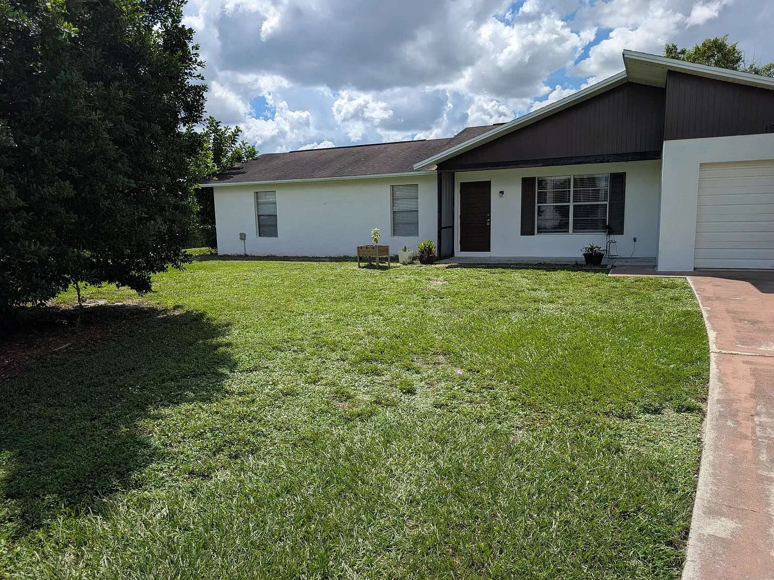 2 bed, 1128 sqft, $1,500 — Photo 1