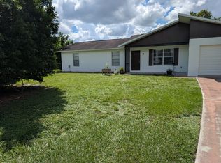 19366 Coraltree Ct, Lehigh Acres, FL 33936