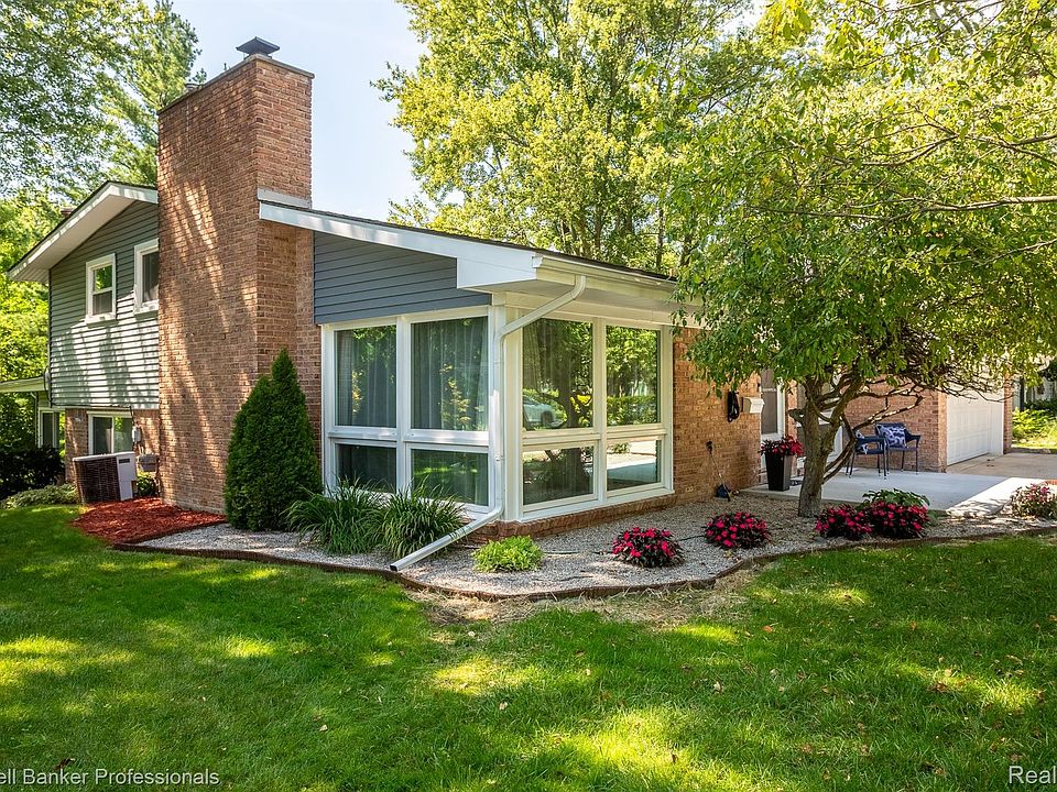1st image of 29821 Rock Creek Dr