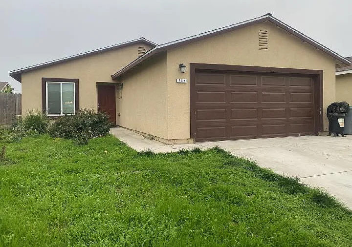 724 Sherry St — Photo 1
