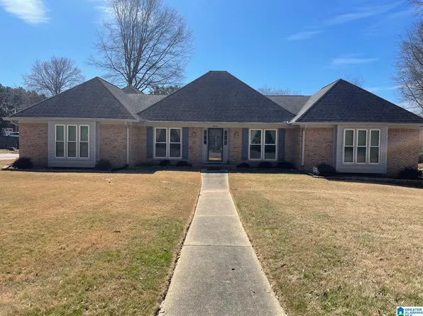 3016 Cross Grove Ln, Birmingham, AL 35242