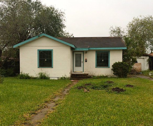 1st image of 2407 Rockwell Dr
