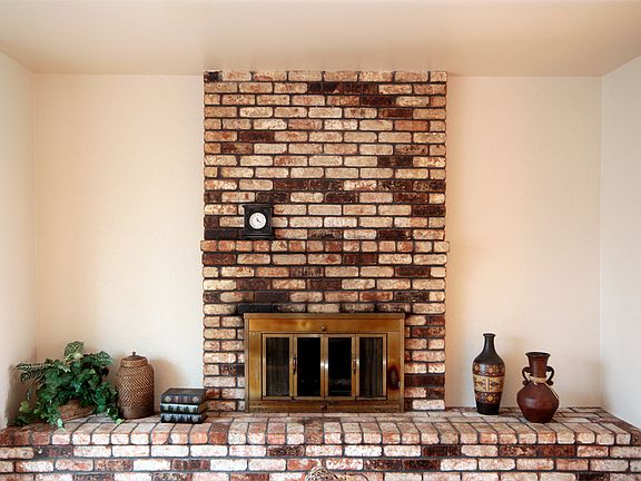 4th image of 246 Mount Hood Ct