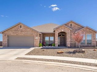 1306 Randolph Ln, Midland, TX 79705