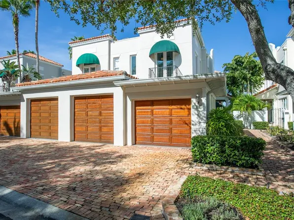 1109 ABBEYS WAY, TAMPA, FL 33602