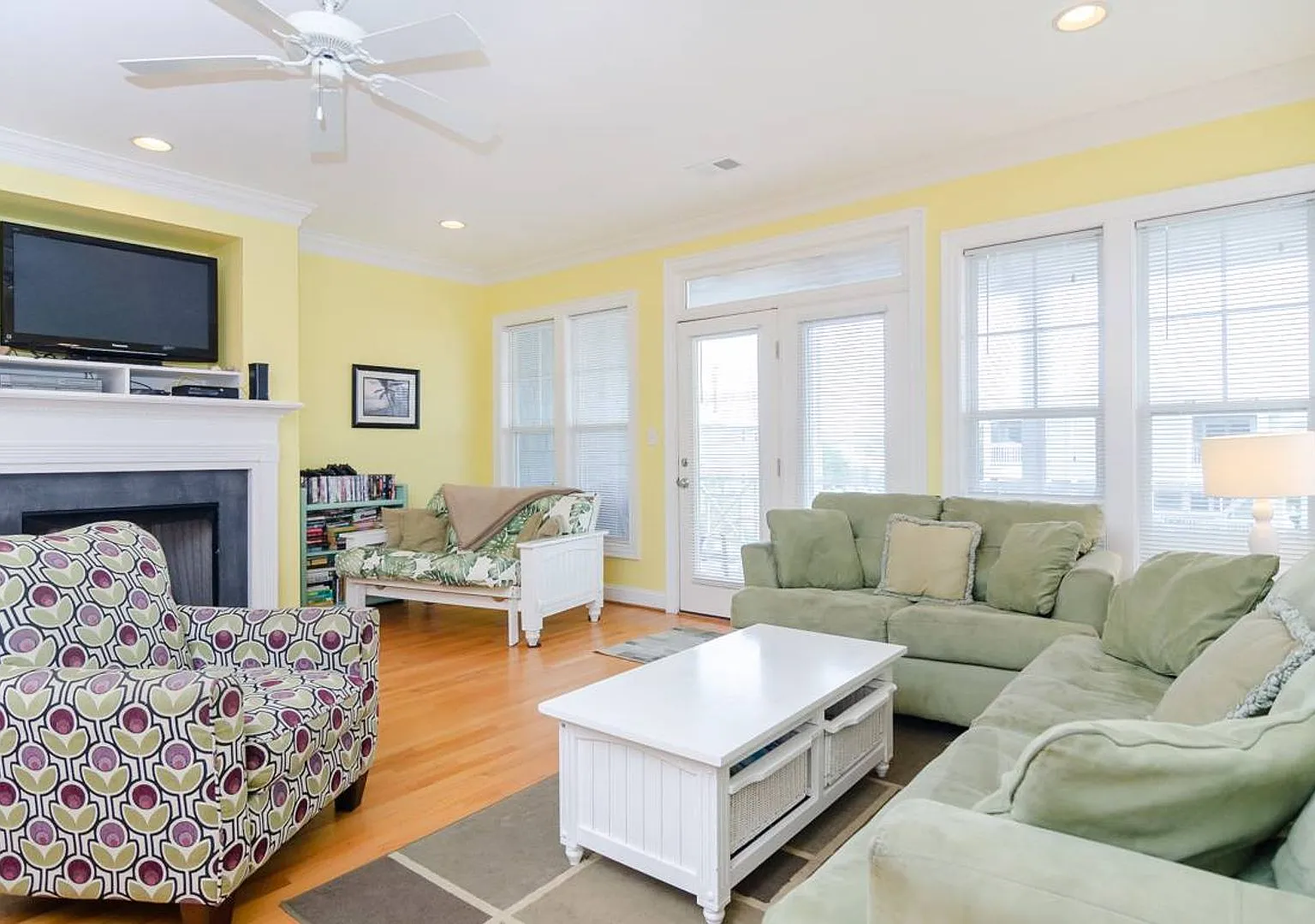 (K189) 226 Third Avenue N, Unit B, Kure Beach, NC 28449 — Photo 2