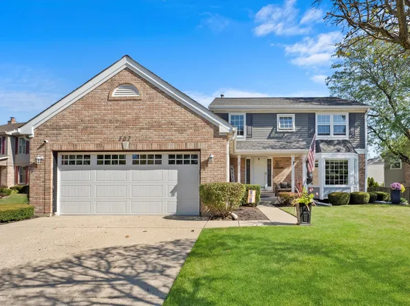 307 Ridgewood Dr, Bloomingdale, IL 60108