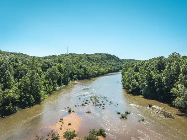 Gravois Rd, Saint Clair, MO 63077