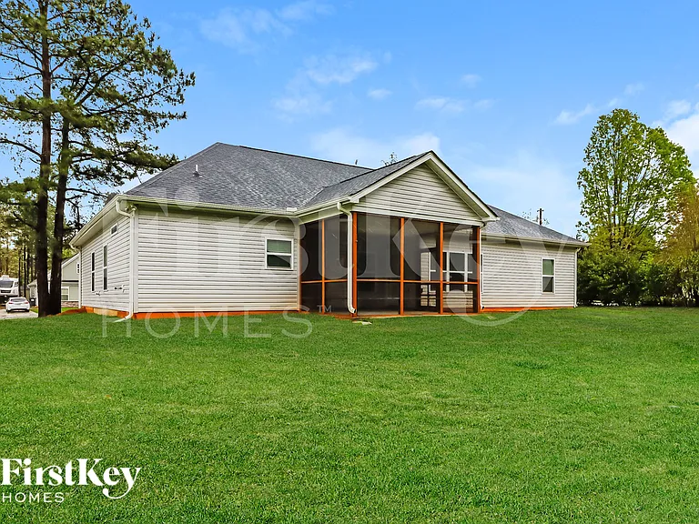 105 Windstone Dr — Photo 15