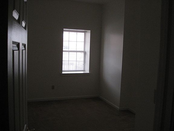 5th image of 3 River St APT 11