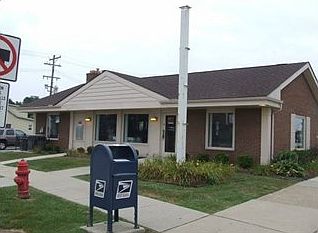 4th image of 3805 Oakwood Blvd