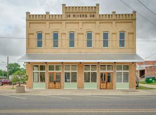 110 S Main St #204, Elgin, TX 78621