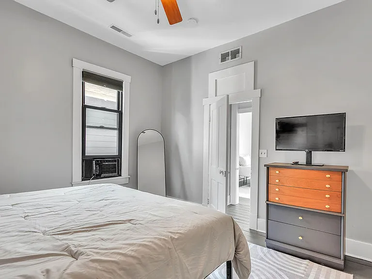 139 S 8th St #137 — Photo 30