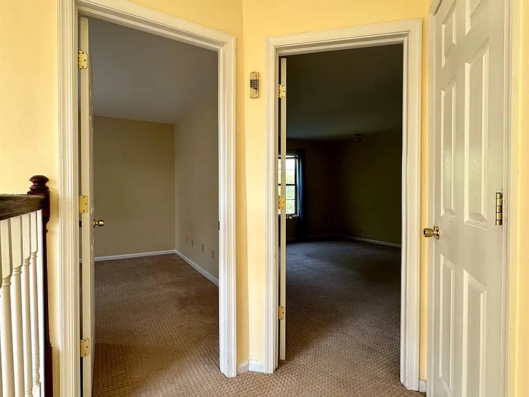 435 Meade Ct — Photo 11