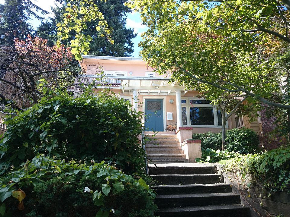 2nd image of 839 E Gwinn Pl