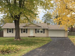 222 Woodlane Dr, Columbus, IN 47201