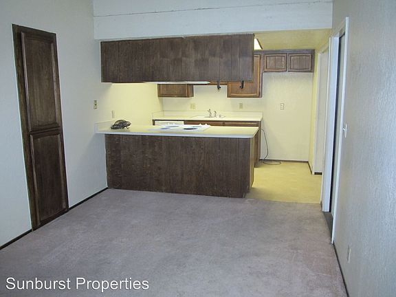 4th image of 7421 Willowcreek Dr